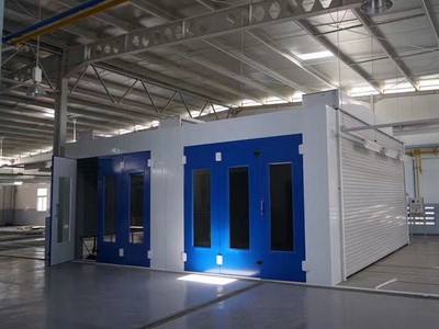 Cabine de peinture multi-station pour le client Indonésien