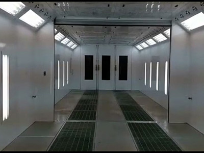 Cabine de pulvérisation au Pérou