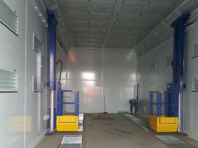 Cabine de pulvérisation pour camions et monte-charges en Arabie Saoudite