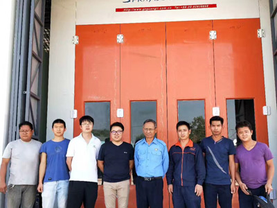 Cabine de pulvérisation de camion pour un projet militaire au Myanmar
